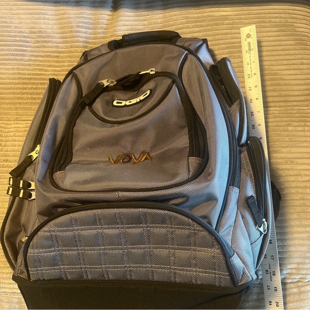OGIO Metro Backpack  Excellent Gray Black - Picture 9 of 12